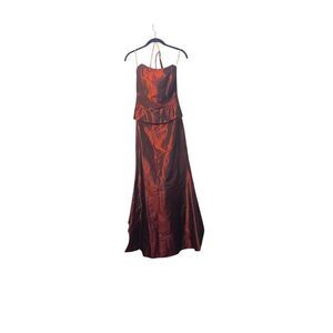 Belsoie women’s formal strapless, floorlength, maroon gallon, size 12